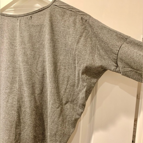 Atwell Bat sleeve top - Picture 3 of 5